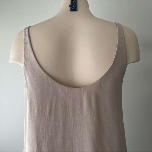 Elegant Cream Lace-Detail Dress - Picture 5 of 7